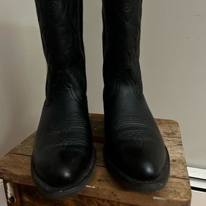 Men’s Ariat Boots - Like New